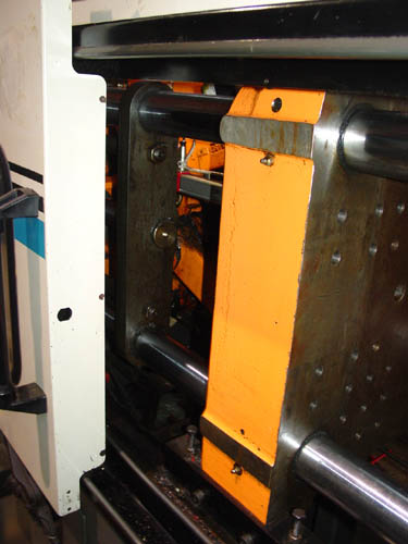 110 Ton 8 oz Cincinnati Milacron VT 110  For Sale, Plastic Injection Molding Machine