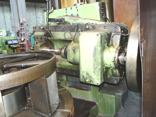 70.8 Nihon Kikai Universal Gear Hobber For Sale