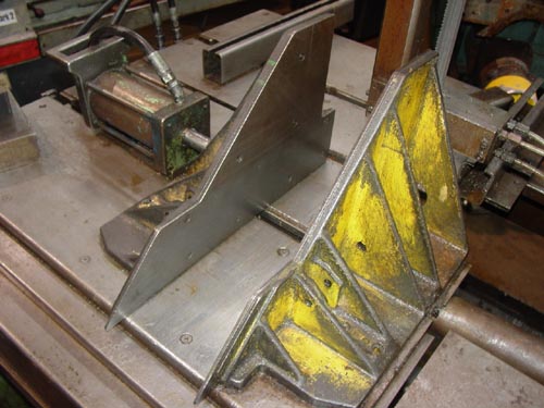 Doall TF-1421H Vertical Band Saw - P11674