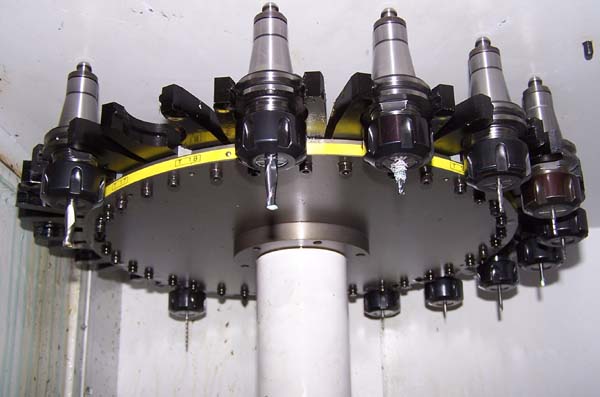 VIBRA FREE FOR SALE CNC MILL USED CNC MILL VERTICAL MACHINING CENTER