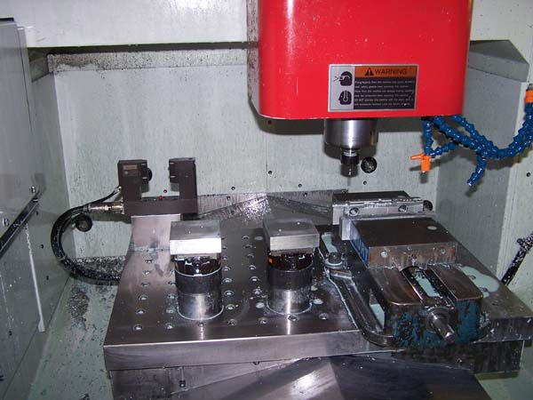 VIBRA FREE FOR SALE CNC MILL USED CNC MILL VERTICAL MACHINING CENTER