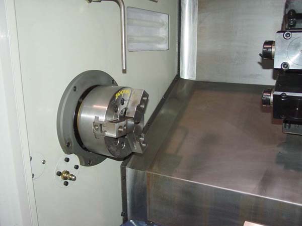 HWACHEON Hi-Tech 200A FOR SALE USED CNC LATHE WITH LIVE TOOLING TURNING CENTER With LIVE TOOLING