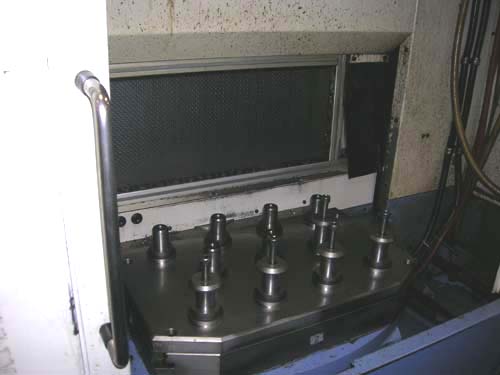 Kira KN40VA 2APC For Sale, CNC Mill, used CNC mill, machining center