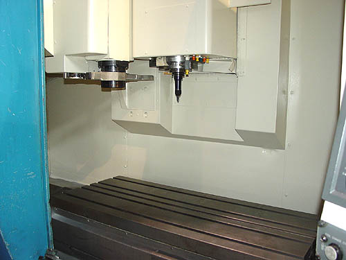 Okuma Crown V4018 For Sale, CNC mill, used CNC mill, Machining Center