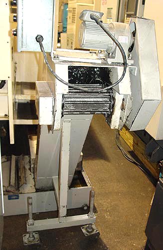 Okuma Crown V4018 For Sale, CNC mill, used CNC mill, Machining Center