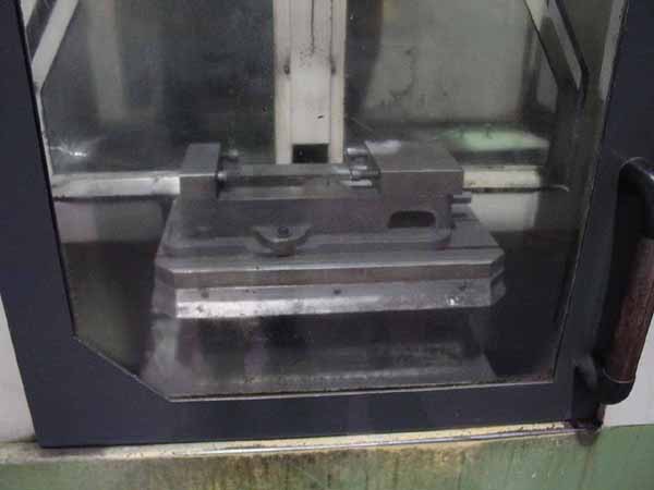 Traub TVC-200P CNC Vertical Mill Machining Center for sale