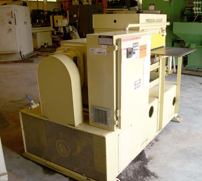 24" HERR VOSS 17-Roll Leveler for sale