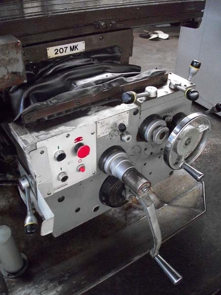 CINCINNATI #207-14 Model MK VERTICAL MILL for sale
