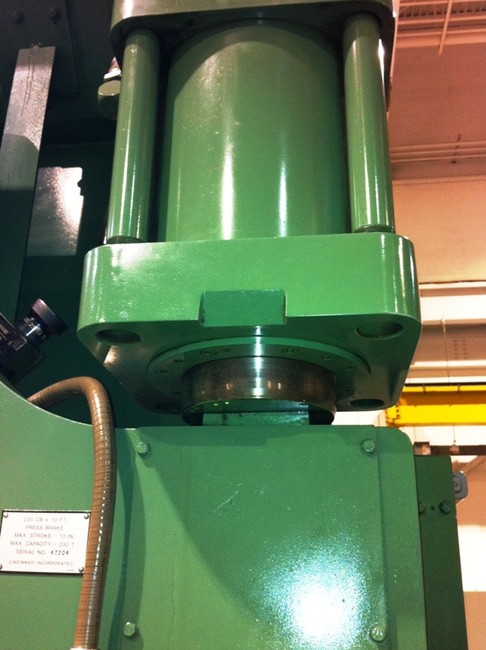 Cincinnati 230CB10 Hydraulic 12' Press Brake for sale
