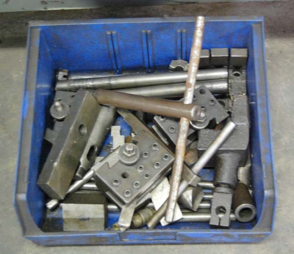 21 x 120 CLAUSING COLCHESTER LATHE
