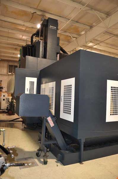 Johnford DMC-2600 5-Axis cnc vertical Machining Center CNC Bridge Mill  for sale