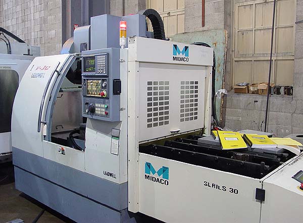 Leadwell V-30 30 x 16 CNC Vertical Machining Center CNC Mill  for sale