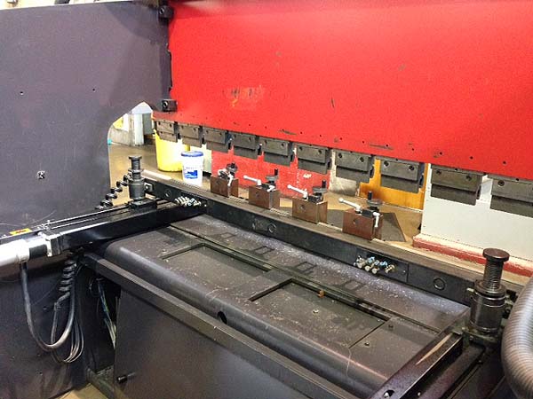 Amada RG-80 88 ton x 8' cnc Press Brake  for sale
