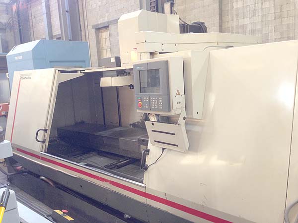 80" x 30" Vertical Mill Cincinnati Sabre 2000 CNC Vertical Machining Center for sale