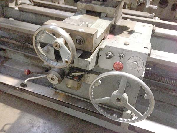 Binns & Berry Oil Country Lathe with 10" Hole for sale