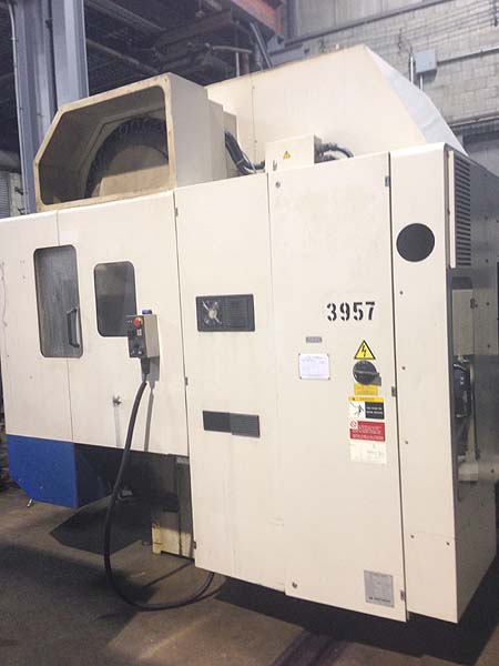 Daewoo DVM-400 2 Pallet CNC Vertical Machining Center For Sale