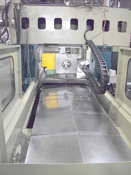 Kuraki KMV-130 CNC Bridge Mill 120" CNC Vertical Machining Center for sale