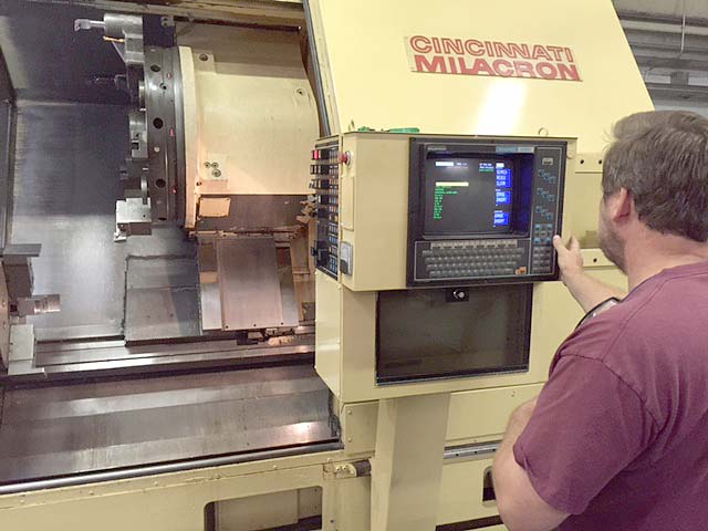 Cincinnati Milacron 2220 cnc turning center can lathe with Live Tooling for sale