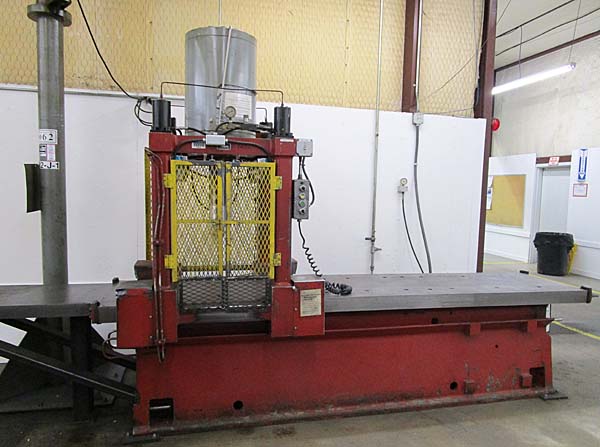 125 Ton Traveling 4-Post Hydraulic Straightening Press for sale