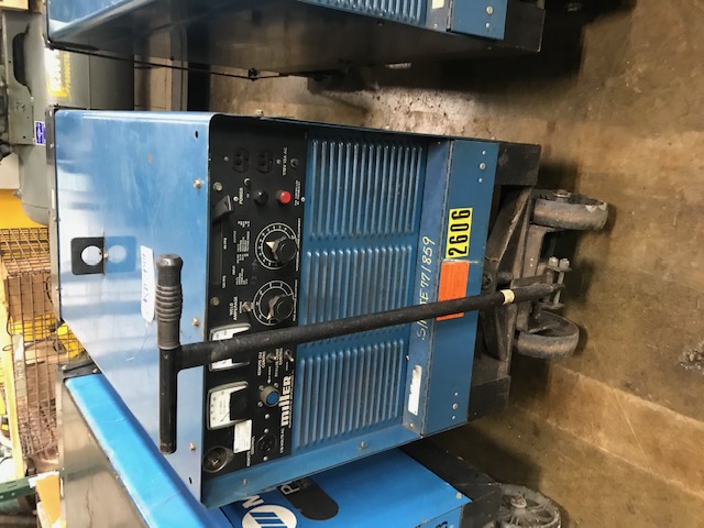 Miller 450 amp Pulstar 450 Mig Welder