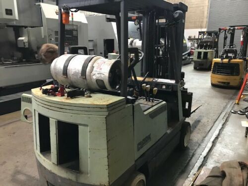Clark GCS-30MC 5000 LB Fork Lift, Clark Fork Truck with Side Shift, 5000 LB Fork Lift